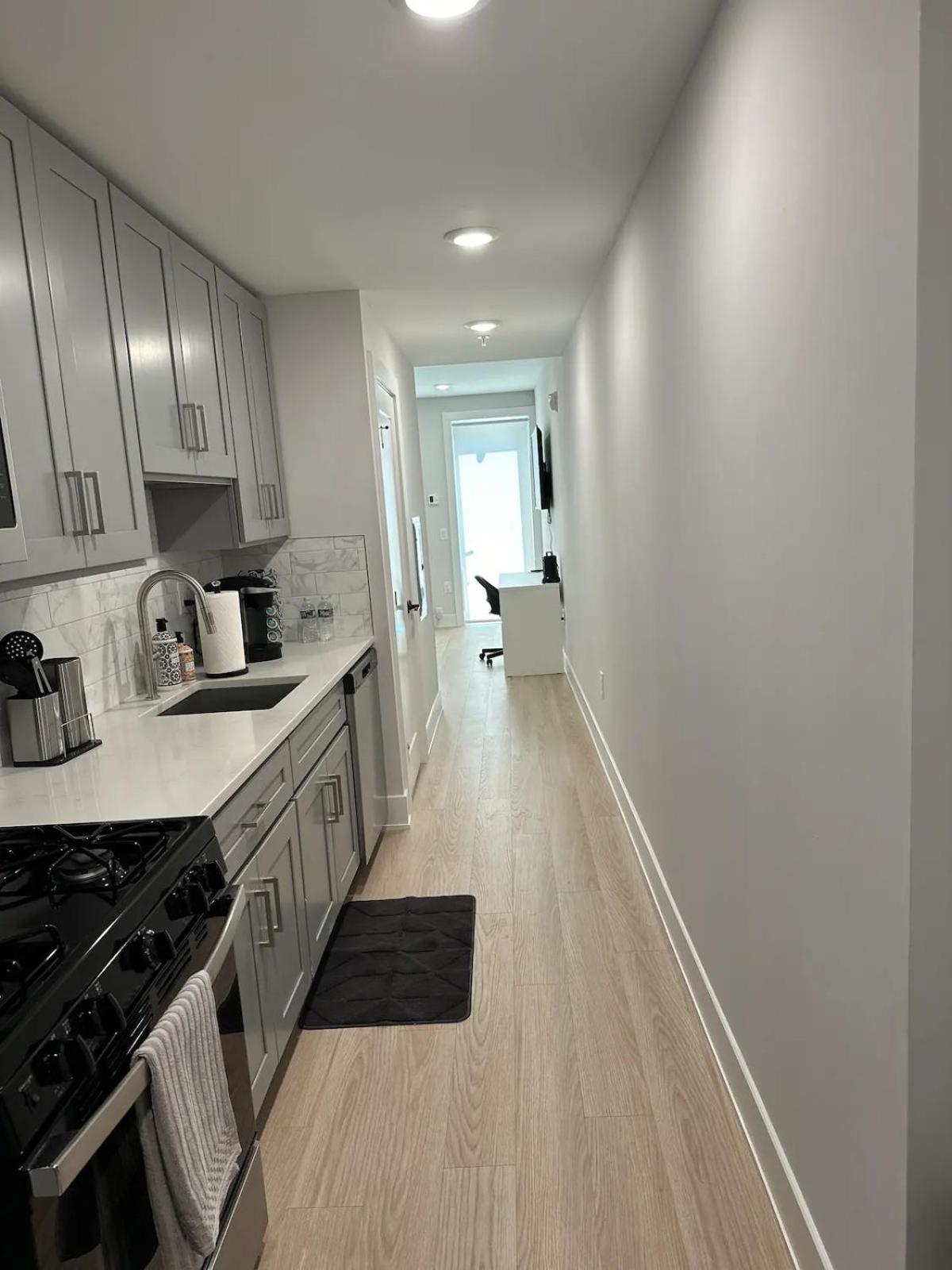 Luxury Stay For Nyc Visit Jersey City 7 Min Walk Nyc Train Station Exterior foto